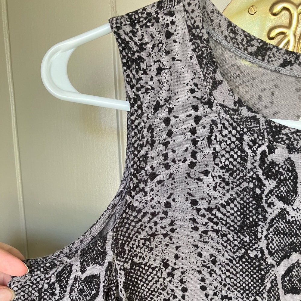 Maurice’s snakeskin cold shoulder top - Picture 3 of 3